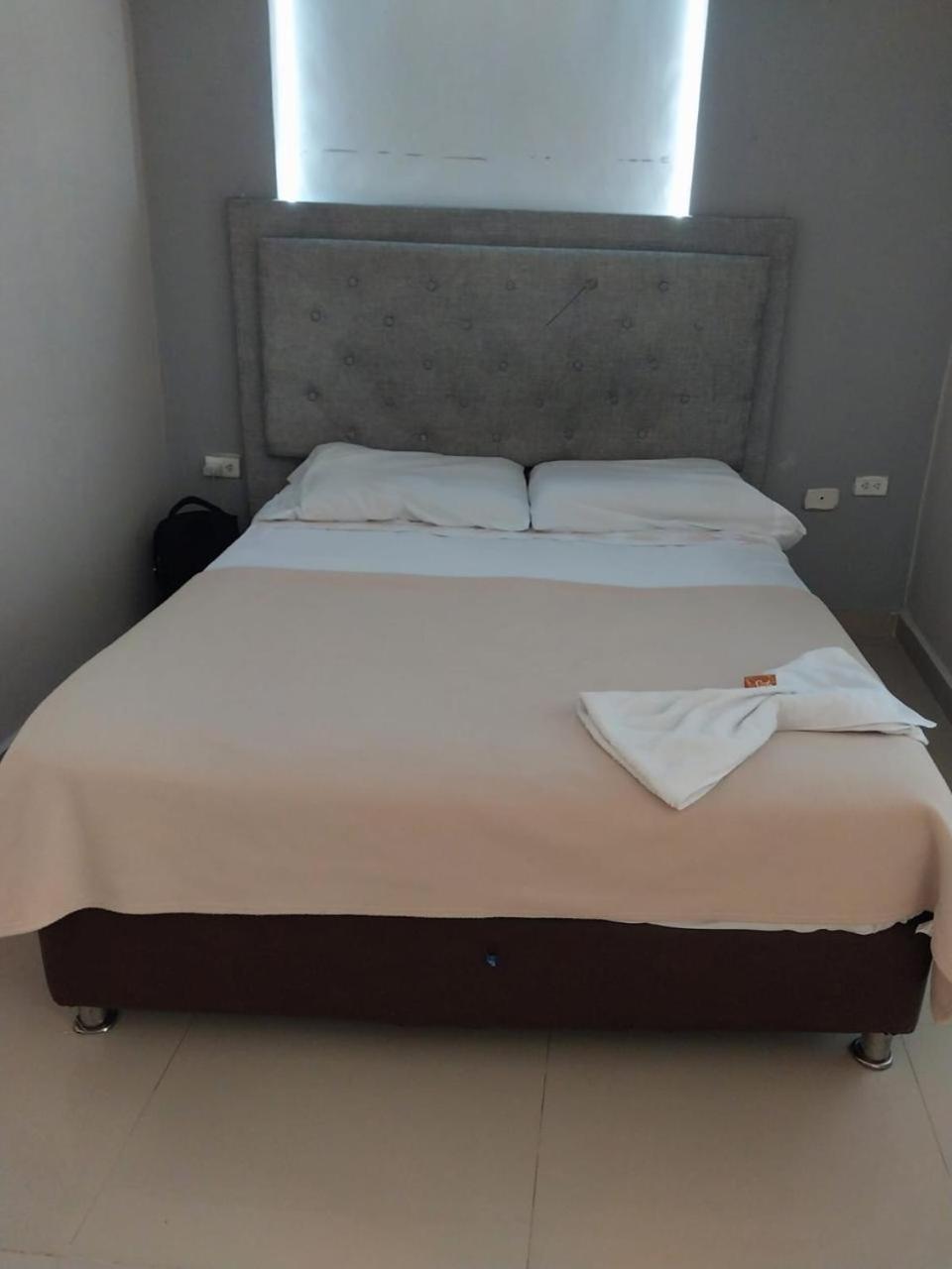 Villa Mary Hostal Barranquilla  Buitenkant foto