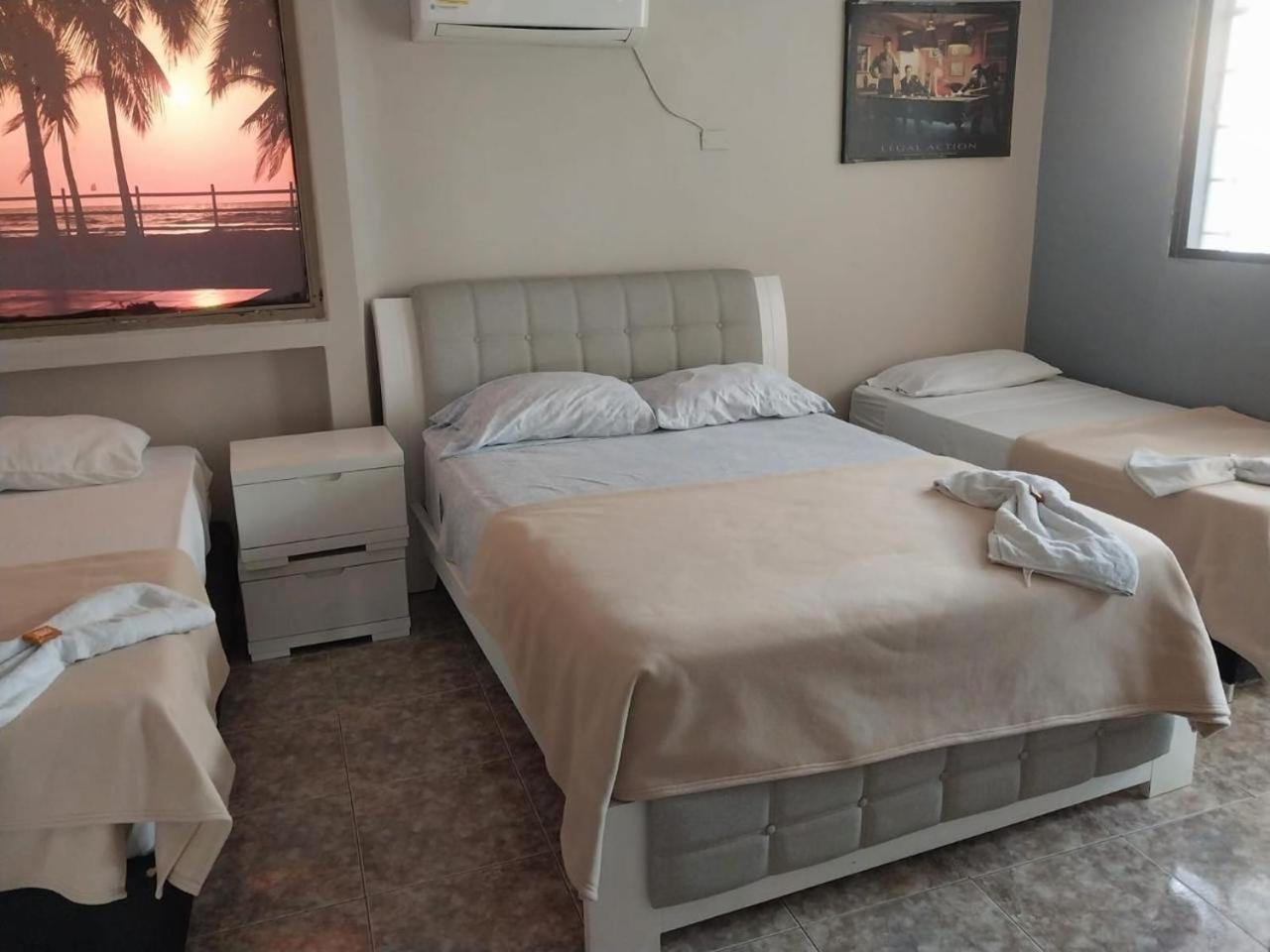 Villa Mary Hostal Barranquilla  Buitenkant foto