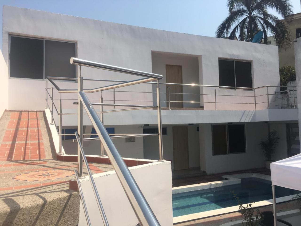 Villa Mary Hostal Barranquilla  Buitenkant foto